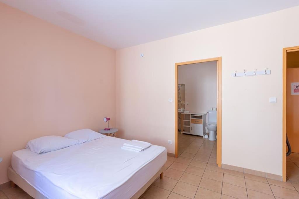Cabana & Le Gite De Domange - Proche Macon Ige  Экстерьер фото